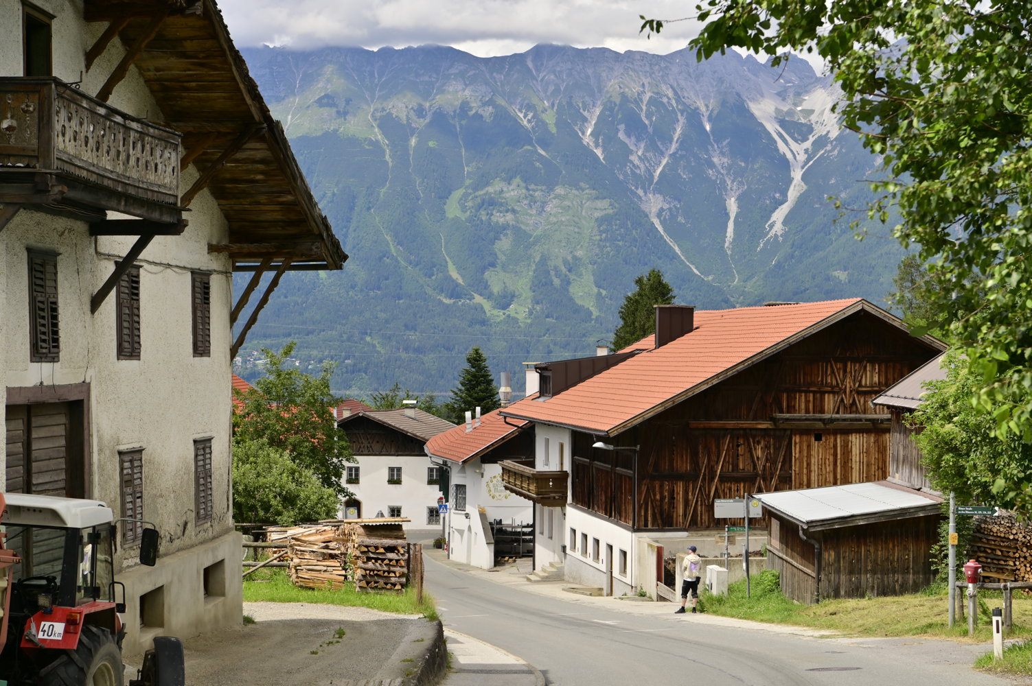 Ortseinfahrt von Süden kommend.